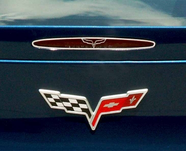 2005-2013 C6 Corvette - 5th Brake Light Trim Crossed Flags Style | Polished Stainless Steel
