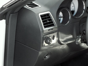 5.7 and SRT 8 A/C Vent Trim 5pc Brushed : Dodge Challenger 2008-2014